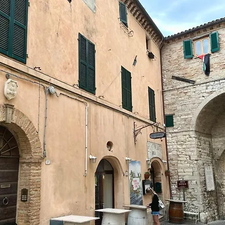 S296 - Sirolo, Monolocale In Centro Con Vista Mare Apartamento