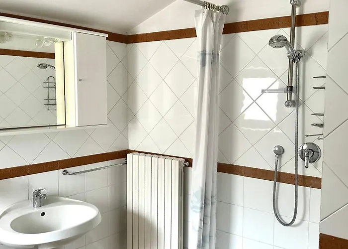 S296 - Sirolo, Monolocale In Centro Con Vista Mare Appartement Sirolo